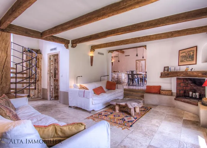 Serenita Pallombaggia 别墅