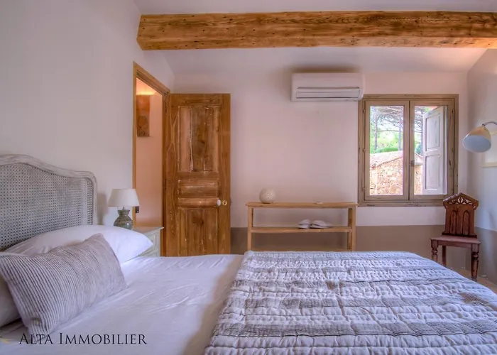 Serenita Pallombaggia *