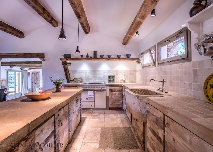 Serenita Pallombaggia *