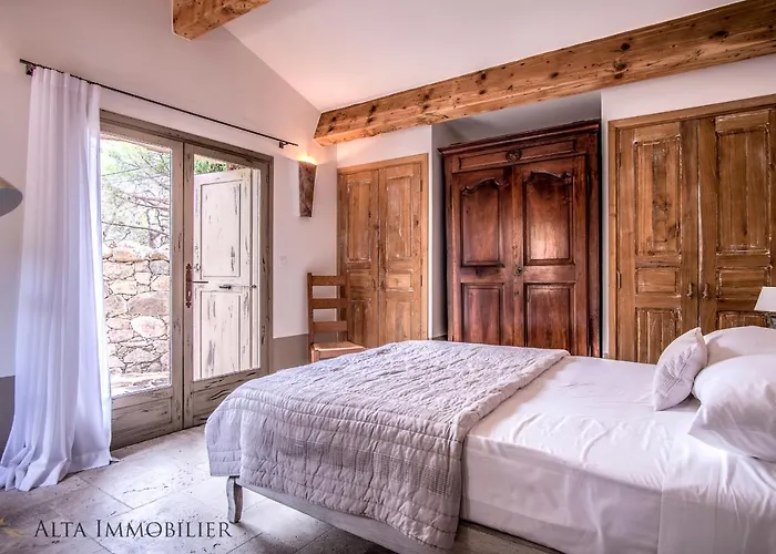 Serenita Pallombaggia 别墅 *